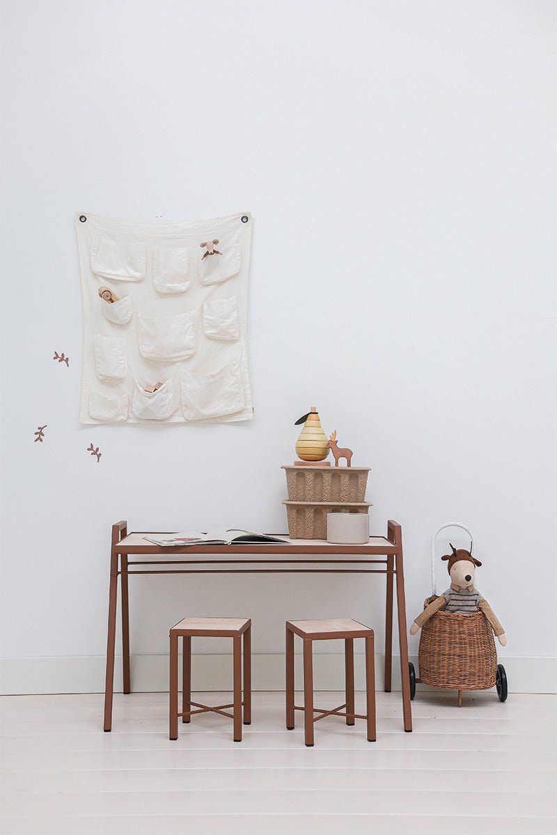 Kindertafeltje - bruin - Luz and Moon
