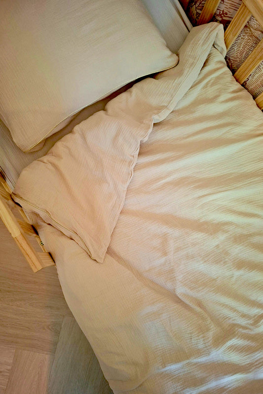 Peuterbed dekbedovertrek set ecru - met gouden bies - Luz and Moon