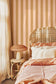 Behang Joy - peachy pink - Luz and Moon