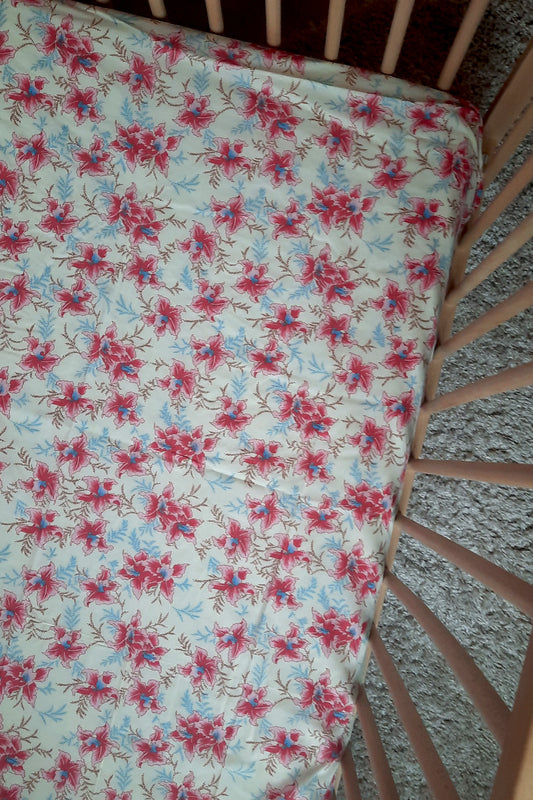 Hoeslaken Raspberry Flowers - 70X140cm - Luz and Moon