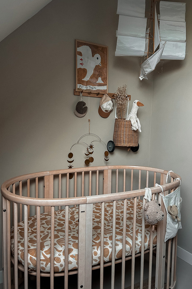 Ledikant hoeslaken Nim Golden Brown - Luz and Moon