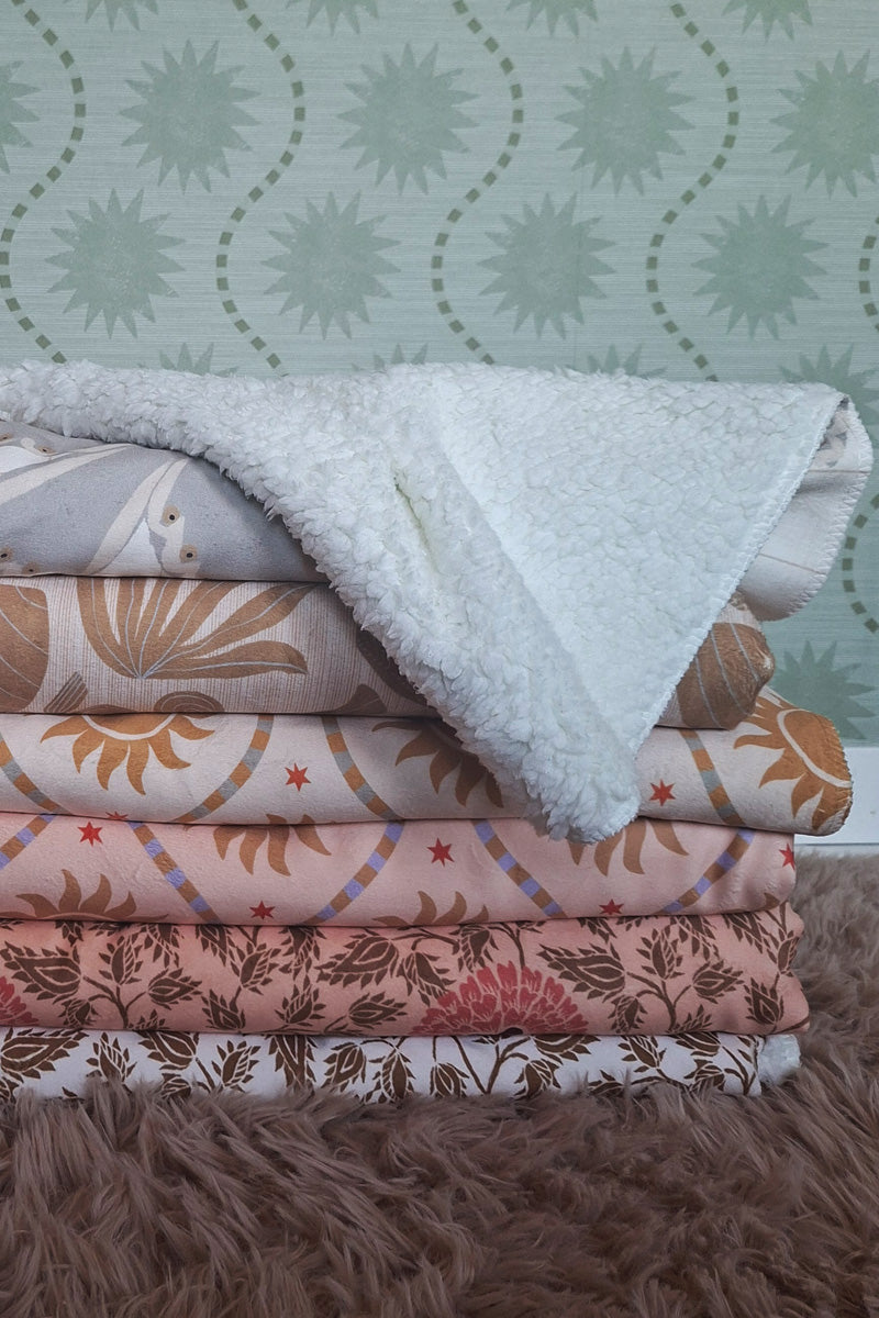 PRE-ORDER Sherpa fleece deken met print