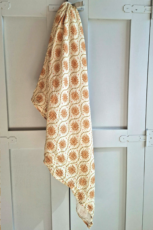 XL swaddle Sol cream - Luz and Moon