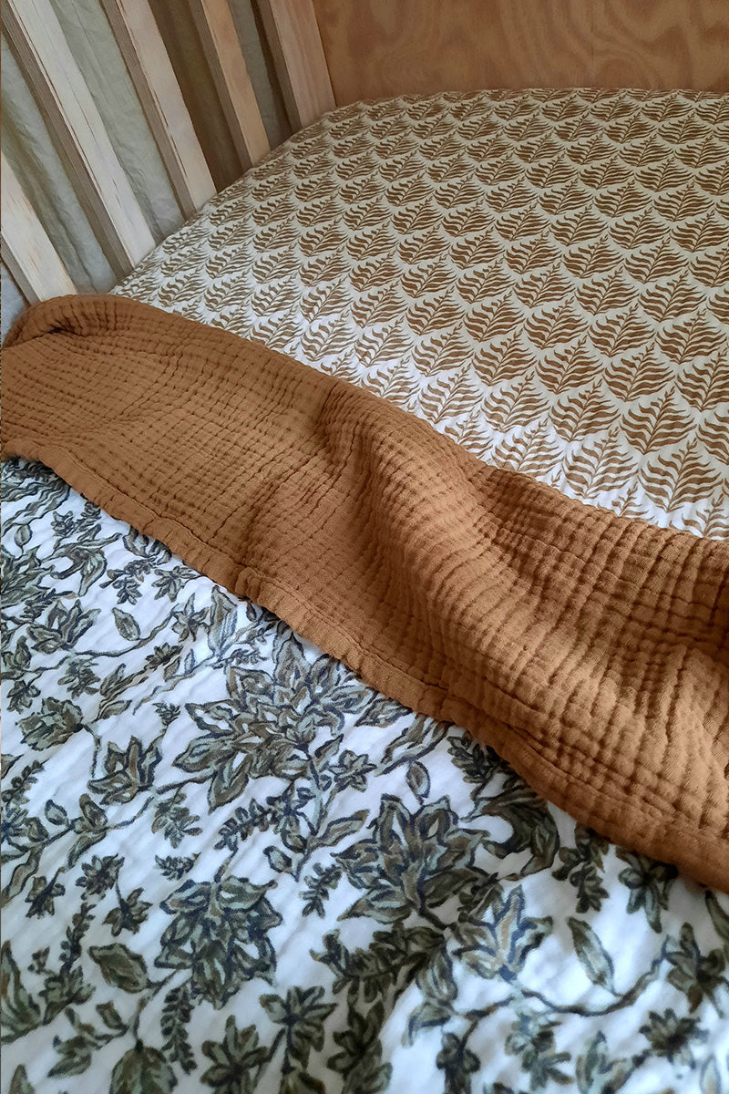 NIEUW - XL Swaddle Uni caramel - 120x120cm - Luz and Moon